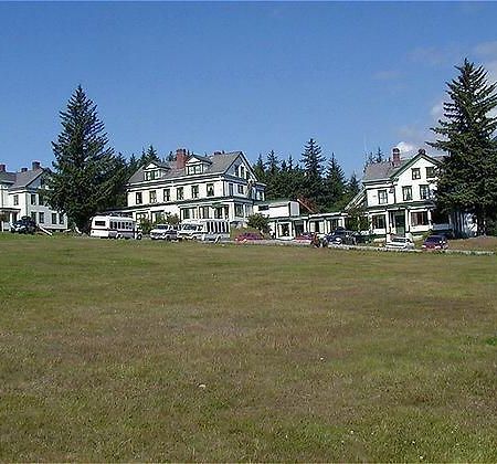 Hotel Halsingland Haines Esterno foto