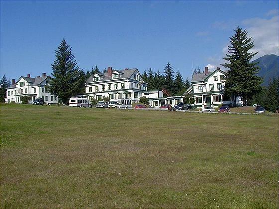 Hotel Halsingland Haines Esterno foto